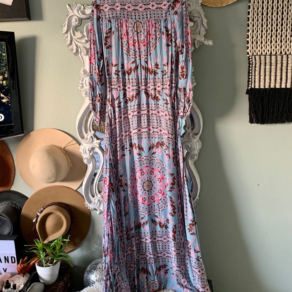 SOLD SPELL PANDORA GOWN AQUARIUM - Picture 3 of 8